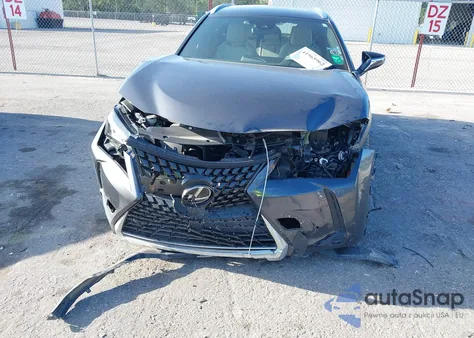 2022 Lexus Ux 200 z USA, uszkodzony, nr VIN JTHX3JBH3N2051968